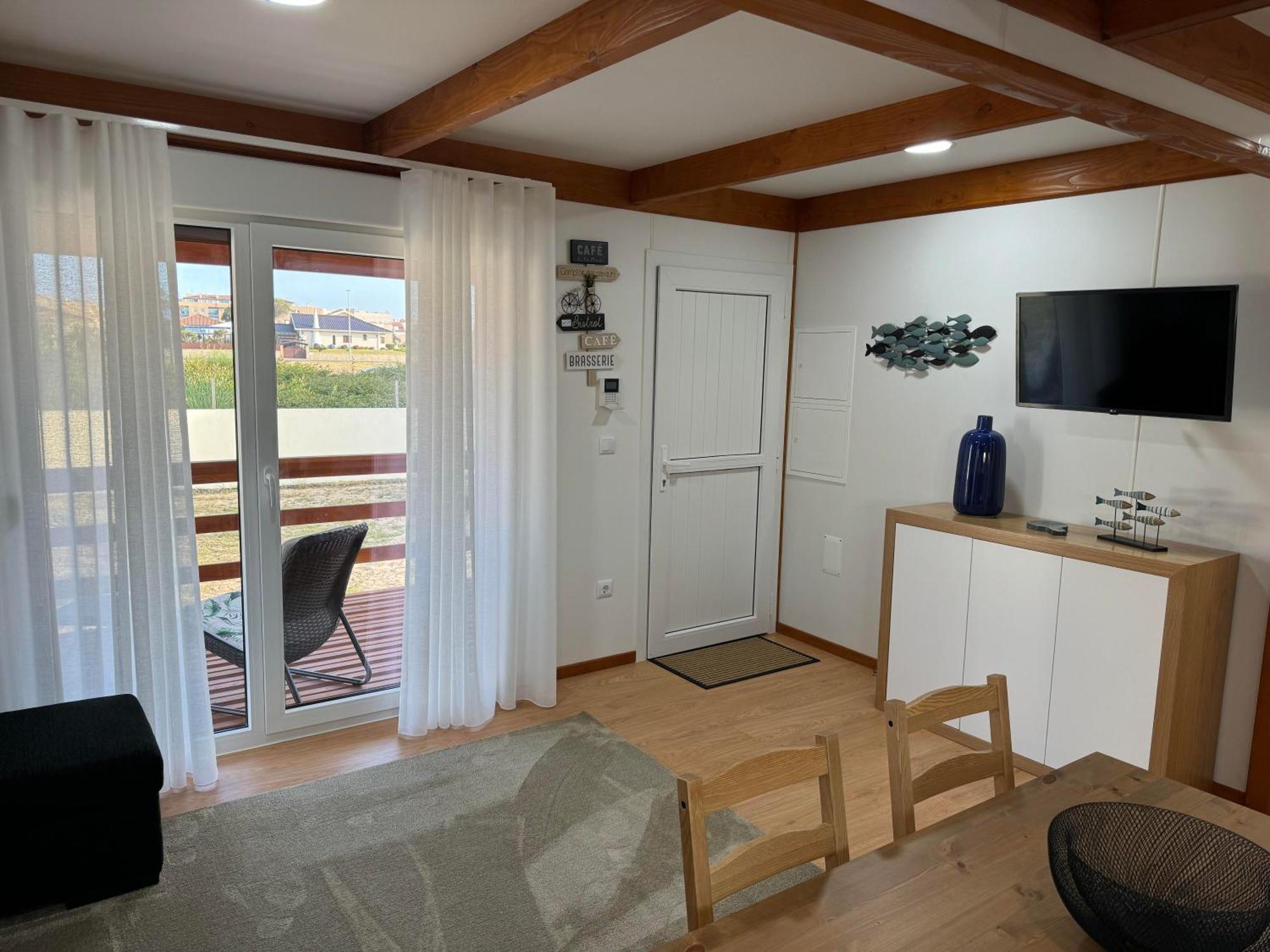 Acolhedora Casa De Ferias T2 Com Espaco Exterior 伊斯莫里兹 外观 照片