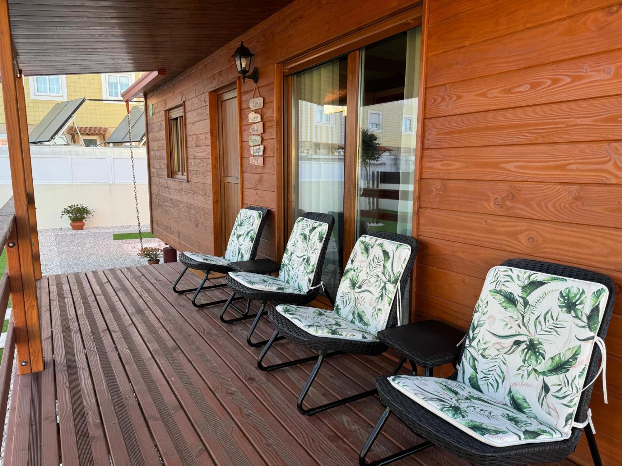 Acolhedora Casa De Ferias T2 Com Espaco Exterior 伊斯莫里兹 外观 照片